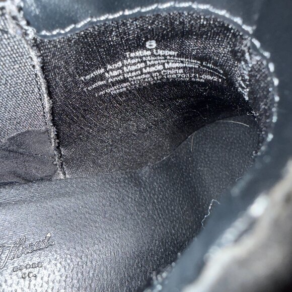 Universal Thread black suede like ankle booties Size 8 - Picture 4 of 5